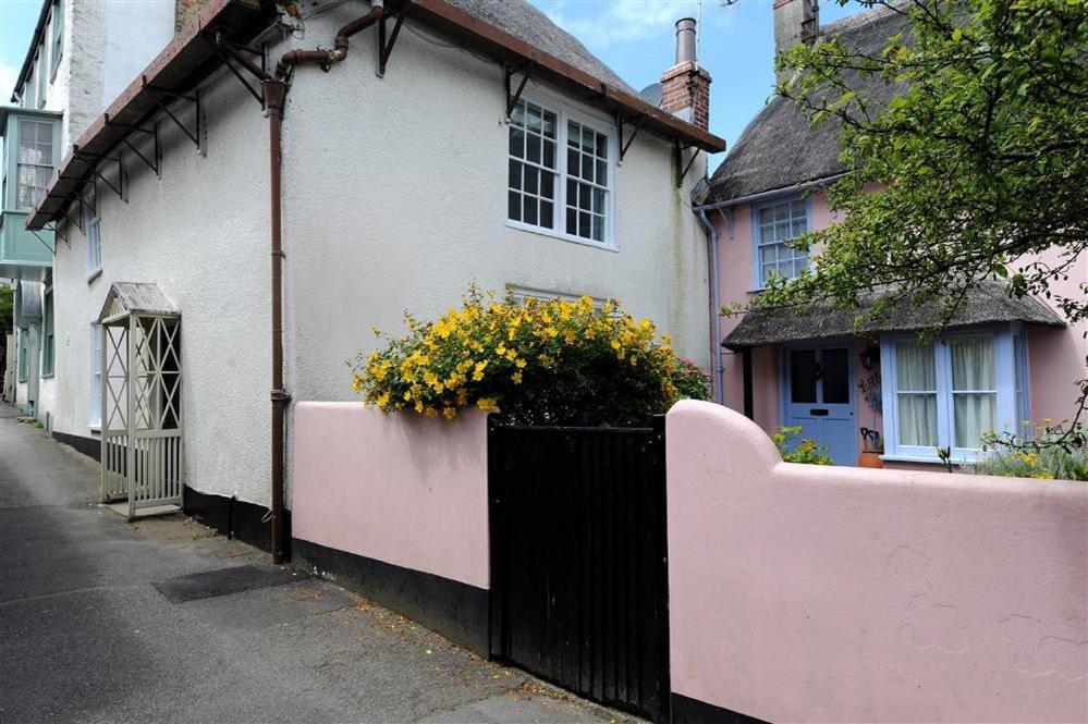 Villa The Nest Lyme Regis Esterno foto